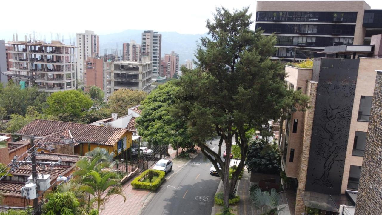 Hotel Greenview Medellín Buitenkant foto